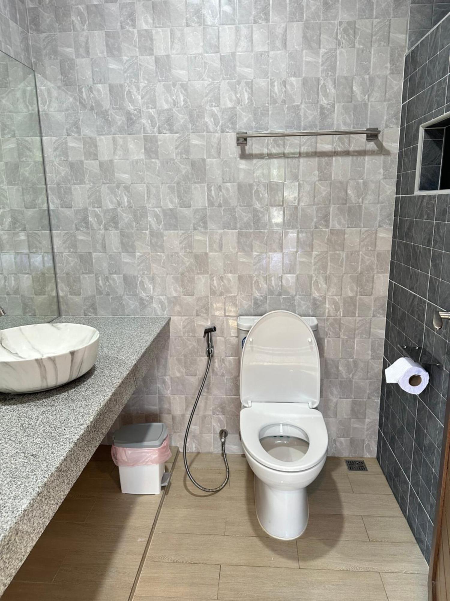 Kata Noi Place Екстер'єр фото