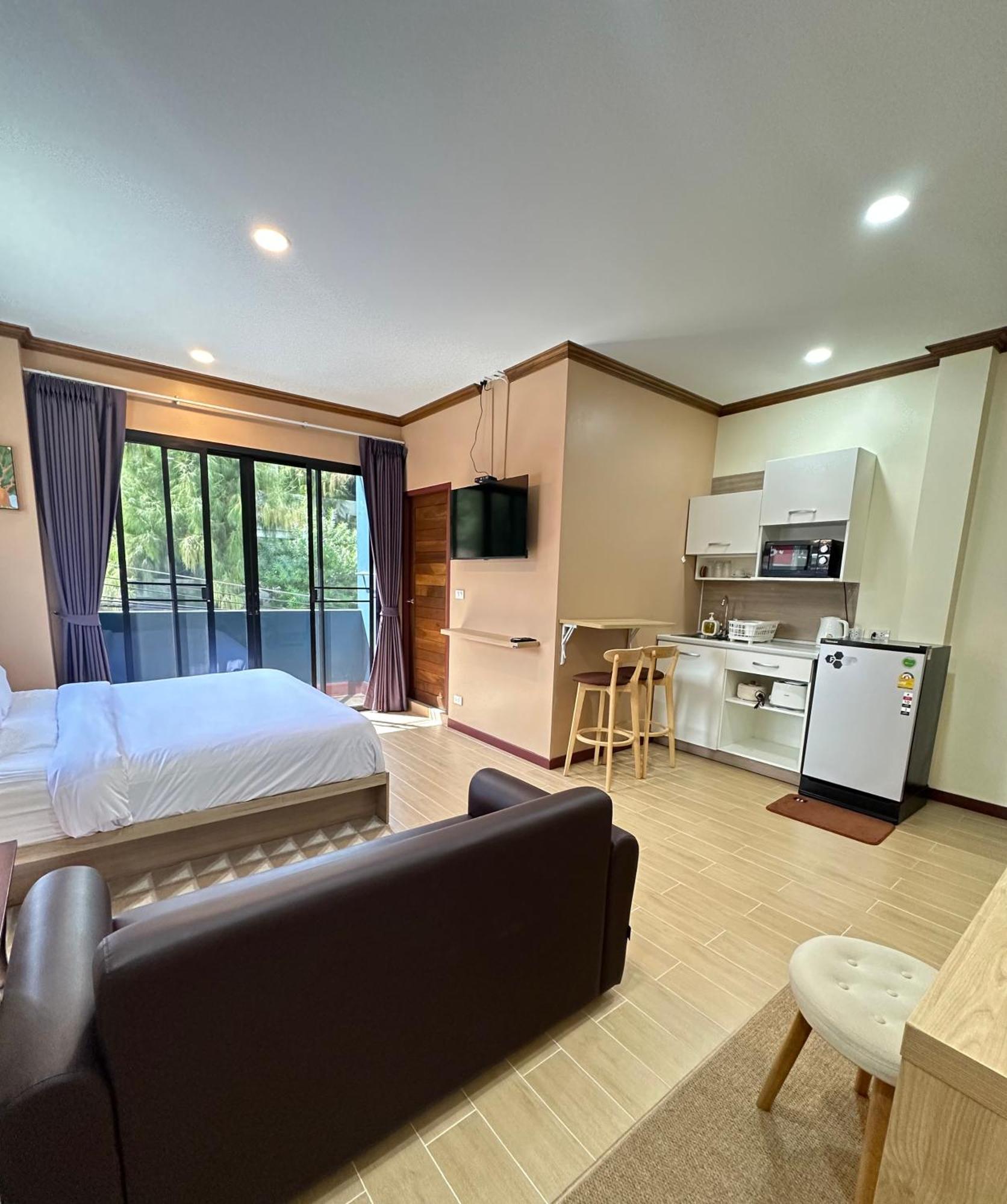 Kata Noi Place Екстер'єр фото