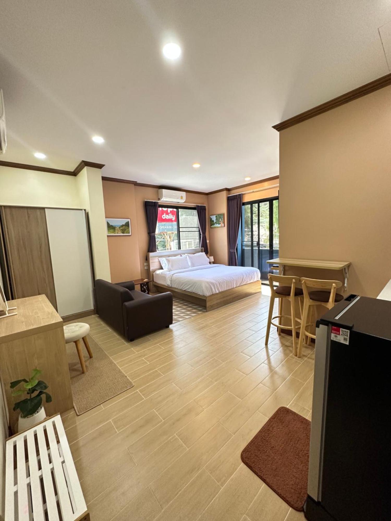 Kata Noi Place Екстер'єр фото